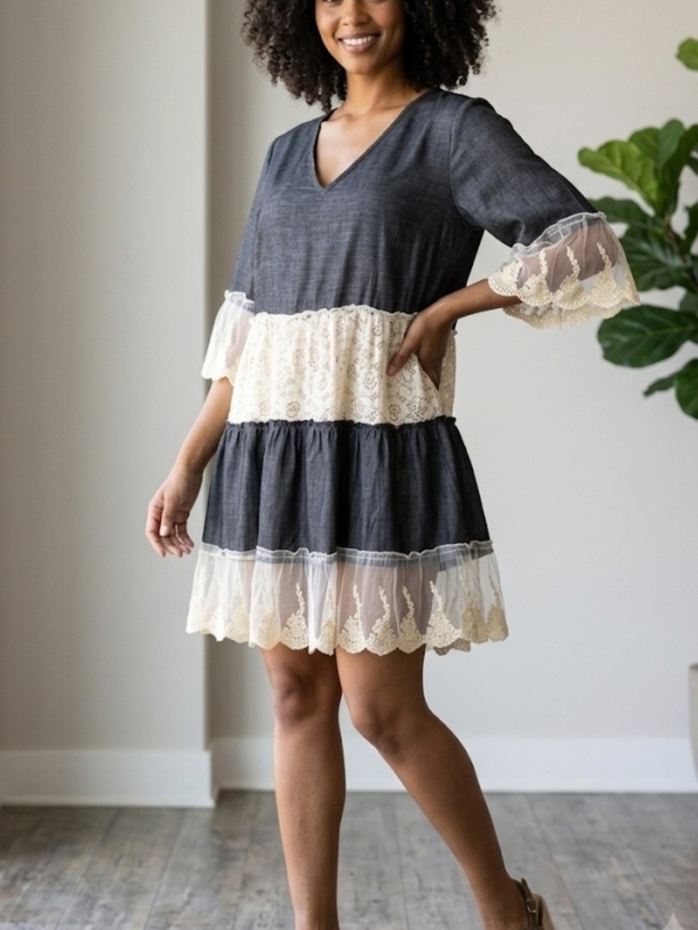 Women's Black and Cream Lace Tiered V-Neck Dress